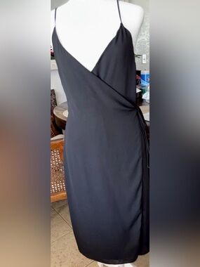 Aritzia Babaton Neval Wrap Dress Blk Minimalist spaghetti straps adjustable XS